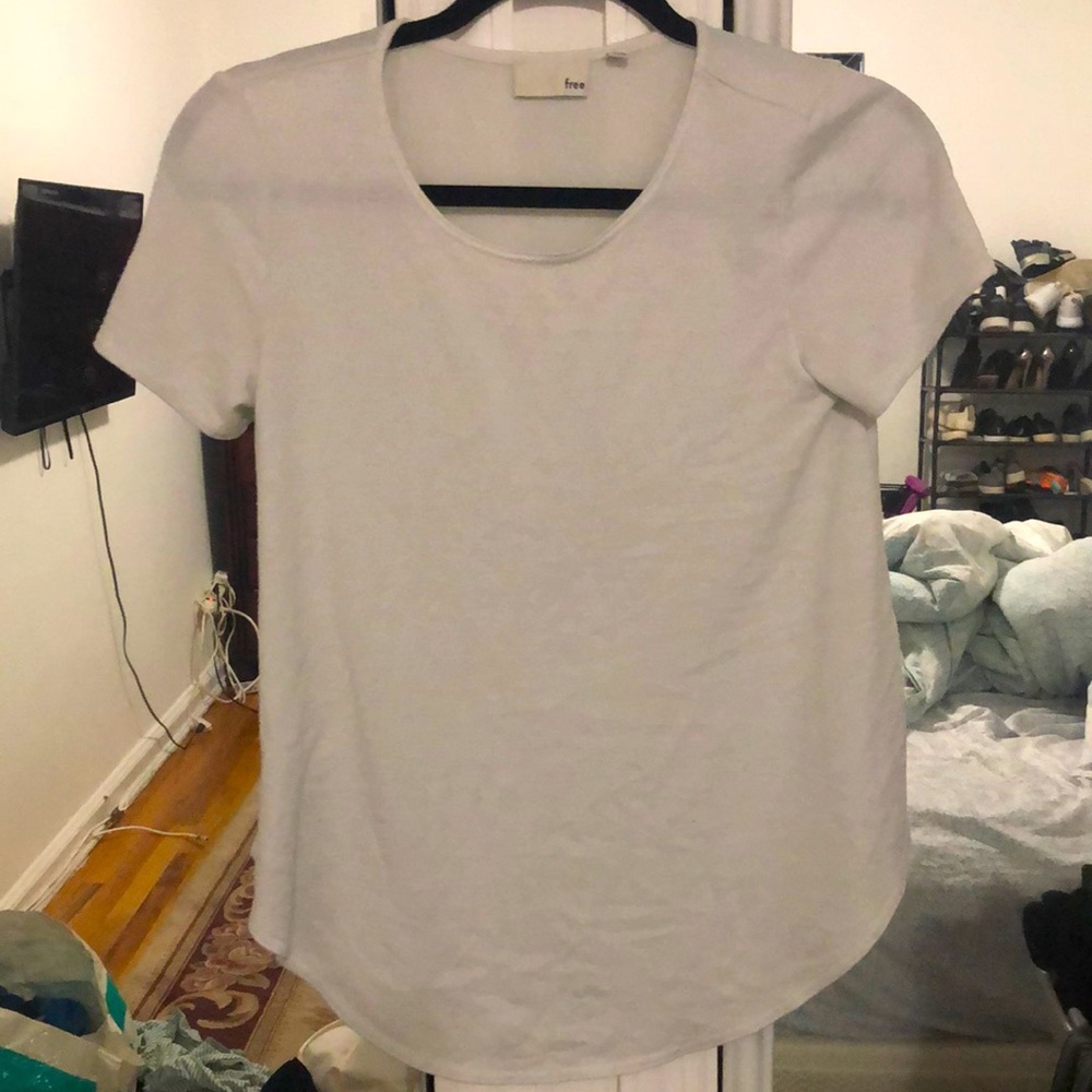 Wilfred Free Aritzia White short sleeve T-shirt